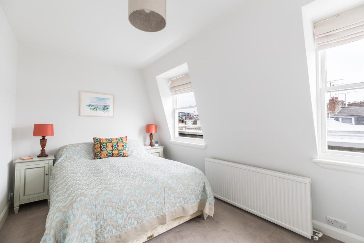 Charming Flat With Balcony In Pimlico Apartment Лондон Екстериор снимка